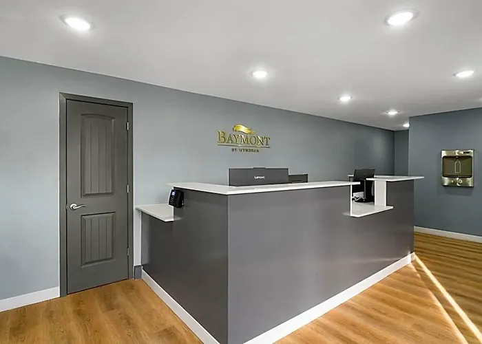 Baymont By Wyndham